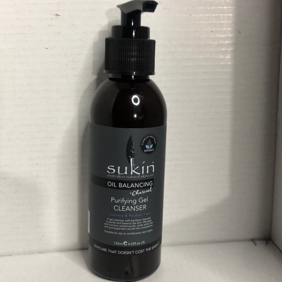 Sukin Facial cleanser - Picture 1 of 4